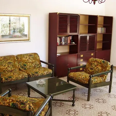 Arcade Vakantiehuis Porto Columbu - Perd'E Sali